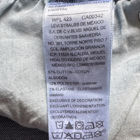 Women’s Levi’s Heritage High Rise Shorts with Frayed Hem Size 18 34 - Picture 8 of 8